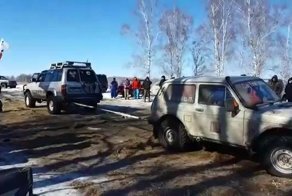 Перетягивание каната: Нива против Крузака