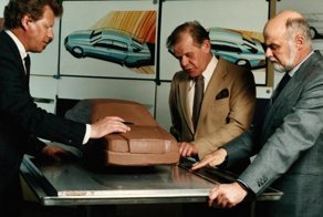 Рождение Mercedes-Benz W124 и первые фото