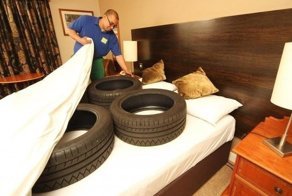 13 правильных способов хранить зимнюю резину в квартире