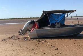 В Австралии спасли рыбака, который два дня выживал среди крокодилов