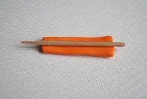 Жираф из пластилина