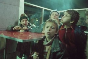 Лихие 90-е: снимки французского фотографа Лиз Сарфати