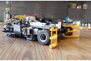 Комбайн из Lego для сбора деталей конструктора