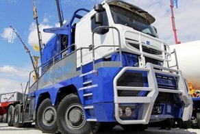 Tractomas TR 10x10 D100 - самый большой тягач в мире