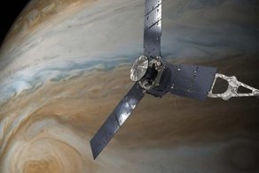 Зонд «Юнона» сделал новые величественные фотографии Юпитера и Большого Красного Пятна