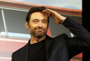 Хью Джекман поддержал девочку, которую травят в школе