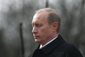 Путин заработал больше, Медведев – меньше: чиновники отчитались в доходах за 2017 год
