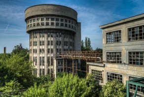 Заброшенные башни со всех уголков планеты