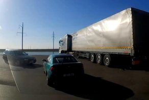 Про то,  как в Беларуси дальнобойщик лишился прав