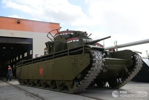 На Урале воссоздали уникальный пятибашенный танк Т-35