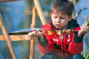 Как мы в голодные 90-е шашлыков объелись