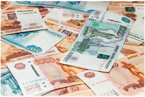 Полицейский нашел  в лифте сумку с деньгами и вызвал наряд