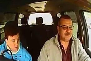 Тараторка: таксисту попалась болтливая пассажирка