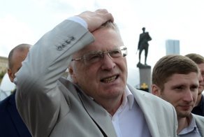 Скромная зарплата для депутатов приведет к катастрофе в стране