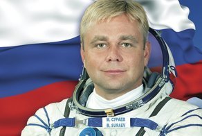 Сураев предположил, что на месте второго пилота разбившегося Су-30СМ был не лётчик