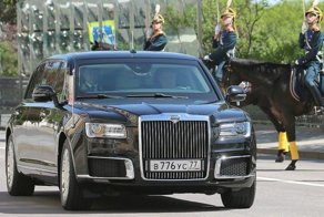 Новый российский лимузин для президента. Долгожданная премьера