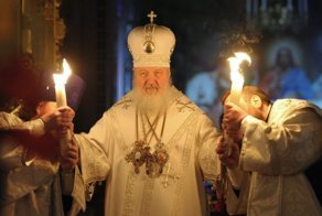 Сколько на самом деле стоят церковные свечи – и зарабатывает ли на них церковь