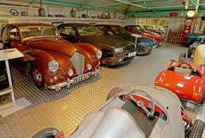 Коллекция автомобилей британского миллионера