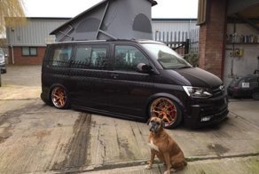 Британцы превратили Volkswagen Transporter в роскошный микроавтобус