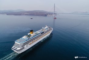 Круизный лайнер «Costa Serena» пришвартовался во Владивостоке