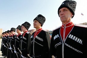 В качестве опровержения. Про казаков и досмотр мобильника