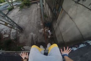 Коварная ржавая труба: падение паркурщика