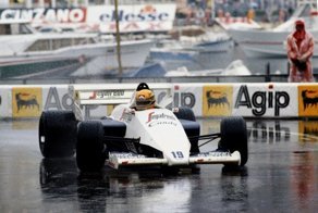Toleman-Hart TG184: частица первого подиума Сенны в Монако в продаже