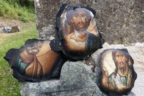 Шах и мат, атеисты! Пожар уничтожил всё, кроме икон