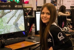 Самые известные девушки-геймеры