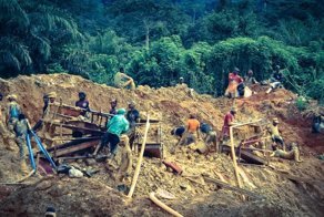 Как добывают золото в Африке