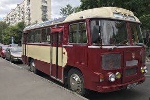 Прекрасное - ретро-автобус из детства