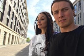 Водонаева постит свои голые фоточки, и жалуется на "некрасивого" мужа