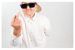 Российская пенсионерка решила завещать квартиру Трампу из-за долгов по ЖКХ