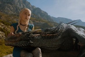 Эмилия Кларк попрощалась с сериалом "Игра престолов"