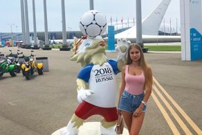 Горячие болельщицы ЧМ-2018 из солнечного Сочи