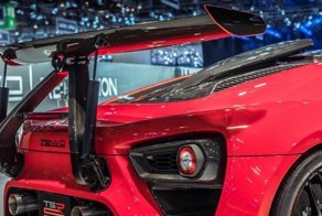 Самое навороченное антикрыло на суперкаре Zenvo TSR-S