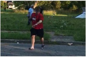 Подросток выбрался из обломков горящего самолета: видео