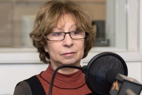 10 знаменитых женщин, вызывающих вопросы из-за детей