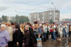 Драка в Новокузнецке разгорелась из-за бесплатных пельменей