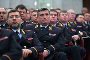 Социальное неравенство: почему одни уходят на пенсию в 65, а другие – в 35