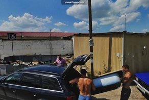 Кого увидели автомобили, которые снимают панорамы