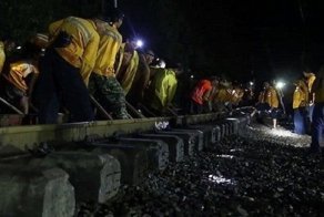 Китайские железнодорожники построили новую ветку за 3,5 часа