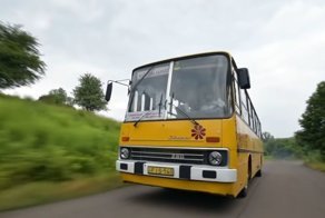 Венгерский гонщик поучаствовал в гонке на модернизированном Икарусе