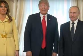Напуганное лицо Мелании Трамп взбудоражило интернет пользователей