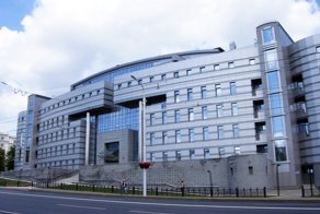 Больше, ещё больше, о да-а-а! Построй ещё одно здание ПФР