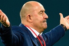 FIFA особо выделила Черчесова