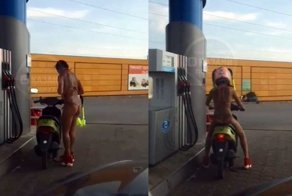 Эффектная дамочка на заправке в Казани