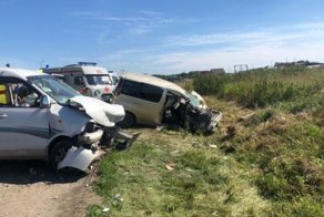 Авария дня. Водитель фуры устроил смертельное ДТП