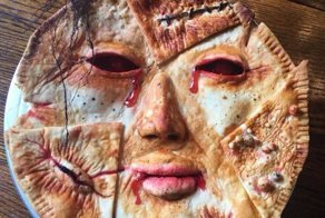 Кондитер готовит торты, которым место в фильмах ужасов