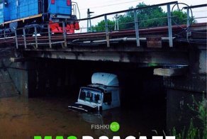 Подборка автомобильных приколов